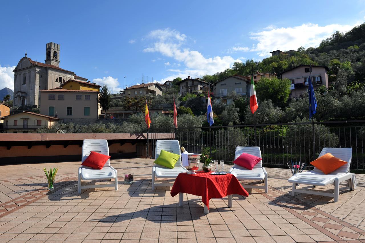 Hotel Bellavista Meuble Monte Isola Exterior foto