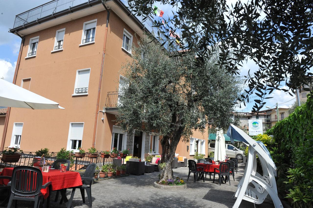 Hotel Bellavista Meuble Monte Isola Exterior foto
